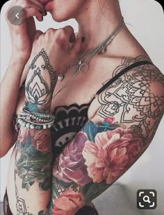 Tattoo For Women Ideas, Arm Tattoo For Women, Full Arm Sleeve Tattoo, Tato Mandala, Maching Tattoos, Bird Tattoos For Women, Mandala Sleeve