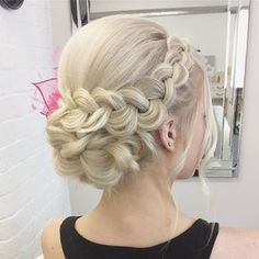 braided updo Sanggul Modern, Tail Hairstyle, Hairstyle Updo, Prom Hair Updo, Pony Tails, Fishtail Braid, Bohemian Hairstyles, Pinterest Hair, Penteado Cabelo Curto