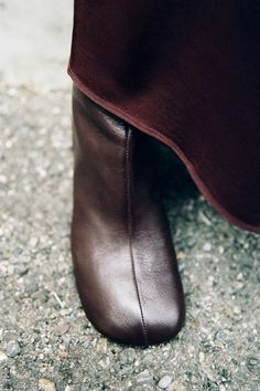 KITTEN HEEL LEATHER ANKLE BOOTS - Chocolate Brown | ZARA United States Brown Kitten Heel Ankle Boots, Leather Shirt, Kitten Heel, Dress With Cardigan, Zara United States, Leather Ankle Boots, Chocolate Brown, Jeans Pants, Tank Shirt