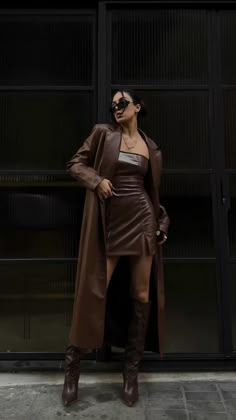 Silk Brown Dress Outfit, Brown Leather Outfits For Women, Monochrome Trench Coat Outfit, Leather Sets Outfit, Elegant Leather Outfit, All Brown Leather Outfit, Korean Leather Outfit, Brown Leather Dress Outfit Winter, Long Brown Leather Coat