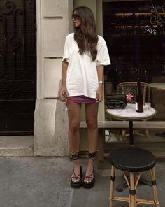 Uni Fits, Parisienne Style, Sweet Summertime, Strappy Sandals, Casual Outfit, Mockup, Fashion Inspo, Casual Outfits, Sandals