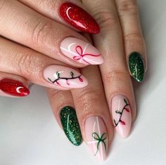 #christmasnails #holidaynails #festivenails #nailart #nailinspiration #naildesigns #christmasnailart #holidaynailart #nailsofinstagram #nailsoftheday #nailsoftheweek #nailsofchristmas #nailtrends #nailgoals #naillove Snowman Nails, Candy Cane Nails, Christmas Gel Nails, Colorful Nails, Her Nails, Christmas Nails Acrylic, Festival Nails, Xmas Nails