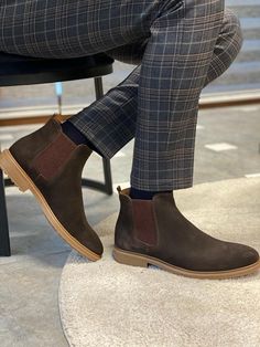 Edmond Brown Suede Chelsea Boots Brown Suede Boots Outfit, Suede Boots Outfit, Brown Suede Chelsea Boots, Black Monks, Ballet Socks, Gifts Box, Brown Chelsea Boots, Botas Chelsea, Brown Suede Boots