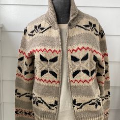 Classic Vintage Sweater Aztec Navajo Style Southwestern Style Western Style Southwest Style 1883 Style Yellowstone Style Cardigan Knitwear Sweater Aztec Blanket Style Ralph Lauren Label At Neck But There Is No Care Label Tags In Garment So No Way To Confirm Authenticity Feels Like All Other Ralph Lauren Cardigans Of That Era Could Be Possibly Be Unisex Approximately 21 Inches Long And 19 Inches At The Bust Smoke-Free Home No Returns Aztec Blanket, Navajo Style, Vintage Cardigan, Style Cardigan, Southwest Style, Southwestern Style, Aztec Print, Vintage Sweaters, Colorful Sweaters