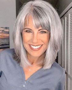 Medium Length Layered Gray Hair, Women Haircut Fine Hair, Gray Hair Cuts Over 50, Cute Trendy Haircuts, Low Lights For Grey Hair Over 50, Medium Length Gray Hair Over 50, Medium Length Grey Hair, Medium Length Layered Hair With Bangs, Gray Hair With Bangs