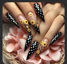 Black Flower Nails, Black Floral Nails, Event Nails, Stilleto Nails Designs, Nails Floral, Classic Nail, Summer Nails 2024, Nail Appointment, Sunflower Nails