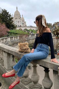 Marielle Haon, Classy Parisian Style, French Clothes, Style Parisian Chic, Grunge Fashion Outfits, French Style Clothing, Parisian Outfit, Parisian Chic Style