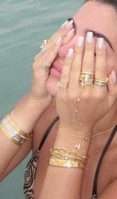 Xoxo Jewelry, Luxe Jewelry, Jewelry Accessories Ideas, Dope Jewelry, Jewelry Fashion Trends, Classy Jewelry, Jewelry Essentials, Funky Jewelry, Jewelry Lookbook