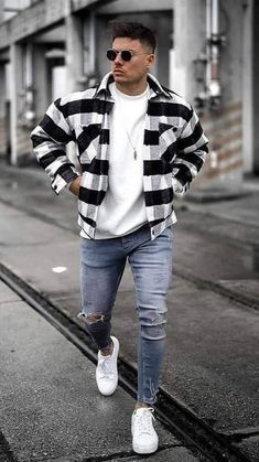 Stylish Men Fall Outfits, Boys Stylish Outfits, Fashion Men 2024, Men’s Clothing Styles, Young Men Outfits, Mens Style 2023, Mens Clothing Style, Mens Clothing Styles Streetwear, Men Fall Outfits