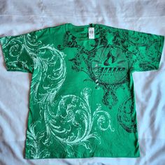 Amp Energy Racing Affliction Style Graphic Print Green Xl, 2xl T-Shirt Tee Nwt Tee 2000s Shirts Graphic Tees, Graffic T Shirt, Monster Energy Shirt, School Shirts Designs, Odd Clothes, Green Shirt Outfit, 2000s Shirts, 2000s Graphic Tee, Grunge Patterns