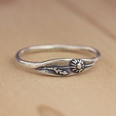 Handmade Daisy Ring Botanical Ring Wildflower Ring Nature - Etsy 2025 Art, Bronze Rings, Fantasy Things, Botanical Ring, Accessory Ideas, Daisy Ring, Bronze Jewelry, Silver Jewelry Design