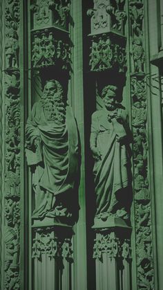 Two sculptures of two men on the exterior wall of a cathedral with a phosphorescent green filter Dark Green Goth Aesthetic, Goth Green Aesthetic, Green Gothic Wallpaper, Green Goth Wallpaper, Green Goth Aesthetic, Cathedral Sculpture, Goth Church, Gothic Catholic, Green Goth