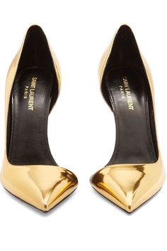 Gold Heels, Carrie Bradshaw, Crazy Shoes, Shoes Pumps, Pretty Shoes