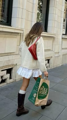 Italy Aesthetic Outfit Fall, Fall Boots Outfit Casual, Fall Outfit White Skirt, Autumn Clothing Aesthetic, Indoor Mini Golf Date Outfit, Autumn Outfits With Boots, Fall Fits Skirt, Outfit Inspo Fall Street Fashion 2024, Fashion Inspo Outfits Fall 2024