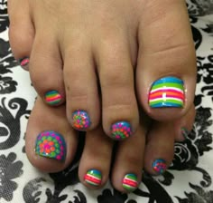 . Maui Nails, Easy Toe Nail Designs, Gel Nails Long, Pedicure Ideas