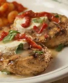 Carrabba's CHICKEN BRYAN * Wine Sauce * goat cheese, basil, garlic * sun-dried tomatoes * elegant main dish * - Cindy's ON-Line recipe box Carabbas Chicken Bryan, Carabbas Chicken, Carrabas Chicken Bryan, Chicken Bryan Recipe, Carabbas Recipes, Chicken Bryan, Low Carb At Restaurants, Sundried Tomatoes