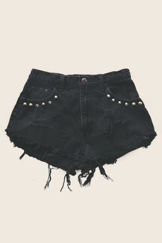 Studded booty shorts!  Declared Clothing 60s Girl, Bold Eye Makeup, Bold Eyes, Patterned Tights, Rocker Style, Diy Clothing, Black Denim Shorts, Style Icon, Diy Clothes