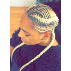 541 Likes, 25 Comments - Shy @_suling_ (@braided__) on Instagram: “Book under 2 Feed Ins with Freestyle on styleseat!😊😊 . . . . . . #haveyoubeenbraidedyet #BRAIDED…” Canerow Hairstyles, Hairstyles Volume, Blonde Frontal, Feed Ins, Two French Braids, Loose French Braids, Two Braid Hairstyles, Blonde Box Braids, Side Braid Hairstyles