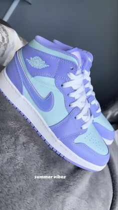 Jordans Air 1 Mid, Women’s Jordans, Pastel Jordans, Παπούτσια Nike Free, Mike Jordan, Zapatillas Nike Jordan, Buty Jordan, Jealousy Jealousy, Обувь Air Jordan