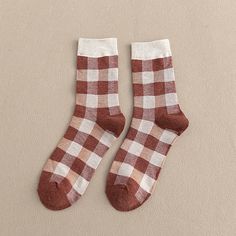 Colorful Plaid Cotton Socks - Vibrant Fall & Winter Fashion | Tristar Boutique Japanese College, Streetwear Cute, Style Kawaii, Pastel Plaid, Girl Backpacks School, Stylish Socks, Sock Game, College Style, Women Socks