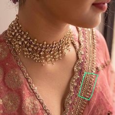 Saree Blouse Design, Antique Jewellery Designs, Fancy Jewellery Designs, Jewelry Set Design, Antique Bridal Jewelry, Indian Jewellery Design, Bridal Gold Jewellery Designs