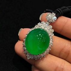 Jadeite Jewelry, Cluster Jewelry, Imperial Jade, Verde Jade, Simple Diamonds, Jade Jewelry, Green Jade, Jade Green, Modern Jewelry