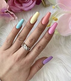 Monochromatic Nails, Multicolor Nails, Pastel Nails Designs, Red Manicure, Edgy Nails, Popular Nails, Hot Nails, Beautiful Nail Art