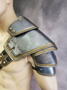 Leather Armor Sentinel Segmented Double Strap Shoulder | Etsy Material Rendering, Leather Shoulder Armor, Cosplay Armour, Leather Pauldron, Medieval Outfits, Buff Guy, Shoulder Armour, Modern Armor