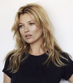 Messy Layers Haircut, Kate Moss Hair 90s, Messy French Hair, Kate Moss Haircut 90s, Kate Moss Haircut, 90s Messy Hair, Kate Moss Hairstyle, Messy Straight Hair, Messy Long Hair