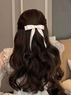 Video Tiktok, Ribbon Hairstyle, Hair Stylies, Long Brown Hair, Photography Lifestyle, Dream Hair, Hairstyles For School, Aesthetic Hair, Art Fashion