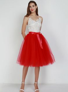 Perfect for night run, glow dance, pride parade, neon party, 5k&10k run raves, marathons, halloween costume and play, themed parties, music festivals etc. Rustic Outdoor Ceremony, Tulle Mini Skirt, Womens Tulle Skirt, Minga London, Grand Ballroom, Tulle Tutu Skirt, Tulle Skirts, Skirt Y2k, Ballet Tutu