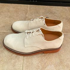 Nwt Jos. A Bank Oxford Dress Shoes. Light Tan Color. Size 8. Does Not Have Original Box. Groom Shoes Beach, Men's Dress Shoes White, Classic Shoes For Men Wedding, Luxury Masculine Dress Shoes For Business Casual, Groomsmen Shoes Beach Wedding, Trendy Shoes For Men Formal, Mens Tan Wedding Shoes, Mends Dress Shoes, Wedding Shoes For Short Groom