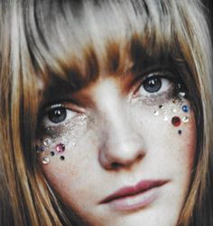 #fruitpop #mymotel Paolo Roversi, Vogue Uk, Festival Makeup, Glitter Nail, Glitter Makeup, Makati, The Shining, Glam Rock, Hippie Chic