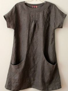 Linen Short, Looks Chic, Unique Designers, Online Tops, Shirt Sleeves, Nasa, Shirts Tops, Types Of Sleeves, Chelsea