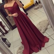 Blush Pink Wedding Dresses With Ruffles Sweetheart Vintage Bridal Gowns sold by SheDress on Storenvy Prom Dress Burgundy, Burgundy Evening Dress, Prom Dresses 2018, Dress With Pleats, Elegant Prom Dresses, Burgundy Prom Dress, Prom Dresses Sleeveless, Evening Dresses Elegant, Formal Dresses Prom