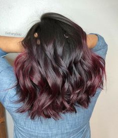 Black And Burgundy Hair Short, Black And Red Balayage Short Hair, Burgundy Balayage Short Hair, Red Highlights On Dark Hair Short, Red Lob Haircut, Short Hair Red Highlights, Dark Red Balayage Hair Brunettes, Winter Berry Hair, Short Wine Red Hair