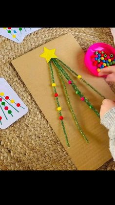 Christmas Fine Motor, Preschool Christmas Activities, Christmas Crafts For Toddlers, Preschool Christmas Crafts, Toddler Arts And Crafts, Christmas Kindergarten, Christmas Arts And Crafts, Daycare Crafts, Christmas School