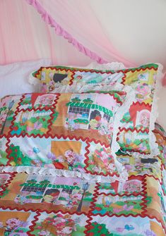 base Strawberry Shortcake And Friends, Pastel Eclectic, Rave Shoes, Fuzzy Slides, Colorful Duvet Covers, Future Room, White Dress Shoes, Plush Bags, Childhood Nostalgia