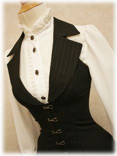 oh my gosh that is sooo curvalishouis I totally love this waistcoat and prim blouse look! Punk Vest, Old Fashion Dresses, Vest Style, Vest Fashion, Steampunk Fashion, Fantasy Fashion, Mode Vintage, Gothic Lolita, Character Outfits