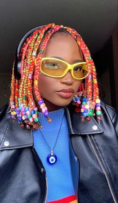 Cute Hair Black Women, Funky Hair Styles, Black Cyberpunk Hairstyles, Kidcore Art Hair Tutorial, Poc Alt Hairstyles, Poc Oc Pink Hair, Decora Fashion Make Up, Braids For Black Women, Funky Hairstyles