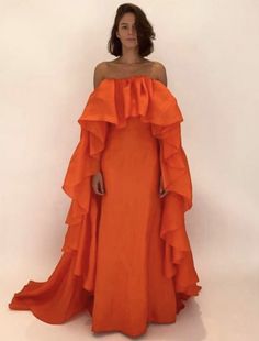 Fashion Silhouette, Classy Dress Outfits, Glam Dresses, African Attire, Event Dresses, Beautiful Gowns, Fancy Dresses, Stunning Dresses, African Fashion