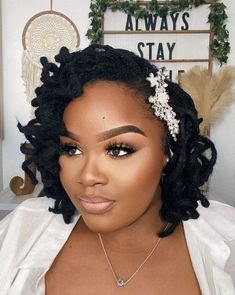 Wedding Loc Styles – Bridal Hair Inspiration - davidreed.co Loc Updo Styles Short For Wedding, Loc Bride Styles, Wedding Loc Styles Brides, Short Locs Wedding Hairstyles, Bridal Loc Styles, Loc Styles For Wedding Brides, Wedding Locs, Mermaid Wedding Hair, Wedding Loc Styles