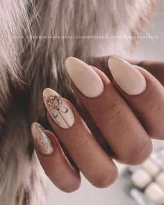 Nail Piercing, Solid Color Nails, Christmas Gel Nails, Minimal Nails, Nails Desing, Xmas Nails, Chic Nails, Gel Nail Art, Holiday Nails