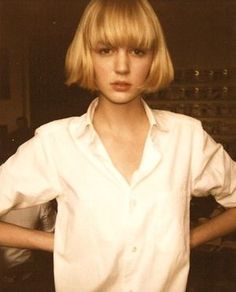 【外国人女性】海外美女のオシャレでかわいい画像まとめ【ベスト】 - NAVER まとめ Blonde Bobs, Hair Envy, Cool Haircuts, Short Bob, Hair Dos, Hair Day