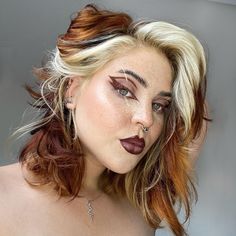 i saw this woman in the reviews of Regal Rose's HEART & SOUL septum and I have not stopped thinking about her  @/tavujesus on ig Ginger Calico Hair, Calico Hair Aesthetic, Color Blocked Hair, Calico Hair Color, Calico Hair, Dyed Tips, Morning Hair, Punk Hair, Beautiful Hair Color