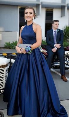 Plain Prom Dresses, Prom Dress Halter, Blue Long Prom Dress, Navy Prom Dresses, School Dance Dresses, Halter Prom Dresses, Winter Formal Dresses, Prom 2020, Prom Dress Ideas