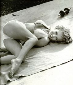 marilyn ` andre de ines Hotel Workout, Marilyn Monroe Photos, Norma Jean, Norma Jeane, Blonde Bombshell, Steve Mcqueen, Full House, Brigitte Bardot, Marilyn Monroe