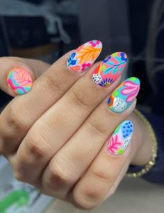 Wild Summer Nails, Bright Funky Summer Nails, Tropical Summer Nails, Summer Nails Nail Art, Best Nail Designs, Colorful Nail, Summery Nails, Latest Nail Art, Vacation Nails