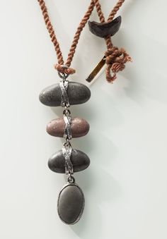 Lou Zeldis Four Drop Polished Stone Necklace Dry Goods Clothing, Wire Jewelry Patterns, Found Object Jewelry, Santa Fe Dry Goods, Beach Pebbles, Trending Necklaces