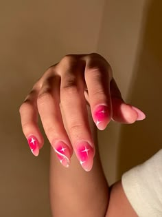 Barbie Aura Nails, Pink Aura Nails With Design, Nail Press On Designs, Nude Aura Nails, Aura Nails Designs, Aura Nails Chrome, Almond Shape Spring Nails, Aura Nails Pink, Pink Nail Polish Designs